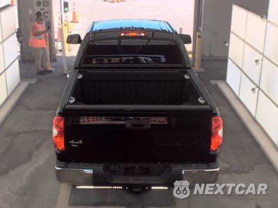 2020 Toyota Tundra SR5 Crew Cab Short Bed - zdjęcie 5 z 29 - miniatura