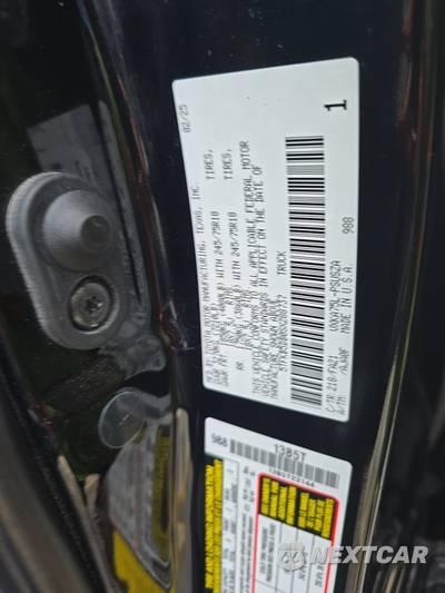2025 Toyota Tundra SR Crew Cab Short Bed - zdjęcie 14 z 17 - miniatura