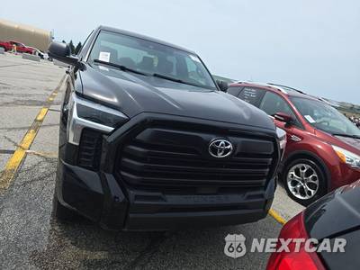2025 Toyota Tundra SR Crew Cab Short Bed - zdjęcie 2 z 17 - miniatura