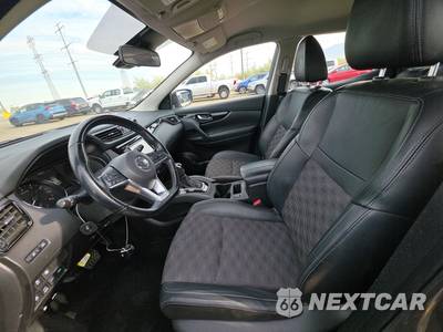 2022 Nissan Rogue Sport SV - zdjęcie 7 z 35 - miniatura