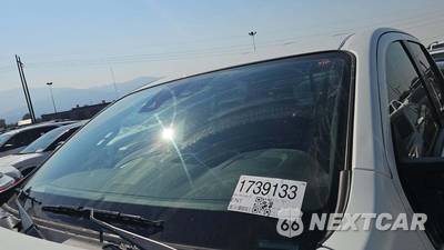 2023 Nissan TITAN SV Crew Cab Short Bed - zdjęcie 20 z 39 - miniatura