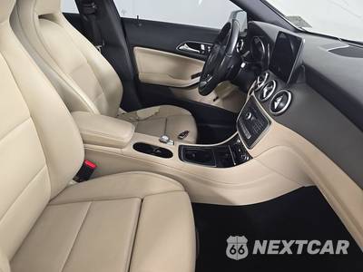 2018 Mercedes-Benz CLA 250 - zdjęcie 8 z 37 - miniatura