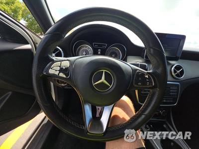 2017 Mercedes-Benz GLA 250 - zdjęcie 10 z 39 - miniatura