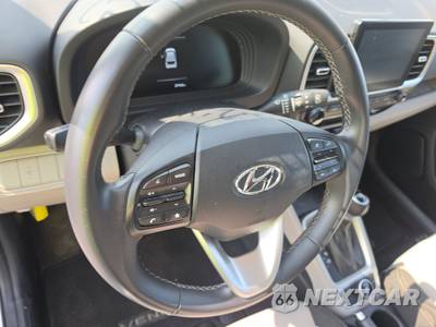 2024 Hyundai Venue SEL - zdjęcie 10 z 23 - miniatura