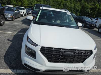 2024 Hyundai Venue SEL - zdjęcie 2 z 23 - miniatura