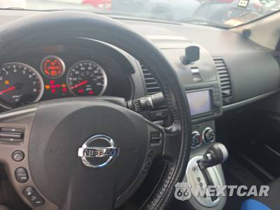 2012 Nissan Sentra 2.0 SR - zdjęcie 11 z 37 - miniatura