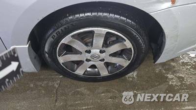 2012 Nissan Sentra 2.0 SR - zdjęcie 25 z 37 - miniatura