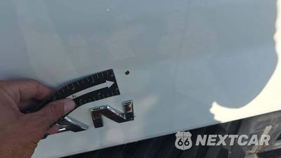 2014 Nissan TITAN SV Crew Cab Short Bed - zdjęcie 24 z 44 - miniatura