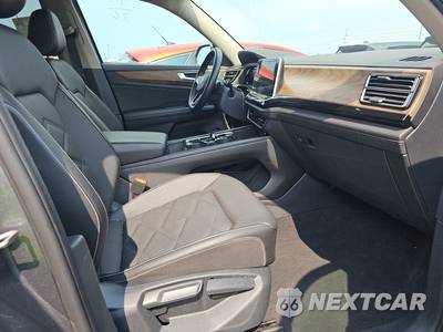 2025 Volkswagen Atlas 2.0T SE w/Technology - zdjęcie 8 z 29 - miniatura