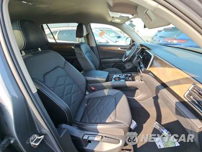 2025 Volkswagen Atlas 2.0T SE w/Technology - zdjęcie 8 z 34 - miniatura