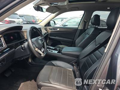 2025 Volkswagen Atlas 2.0T SEL - zdjęcie 7 z 41 - miniatura