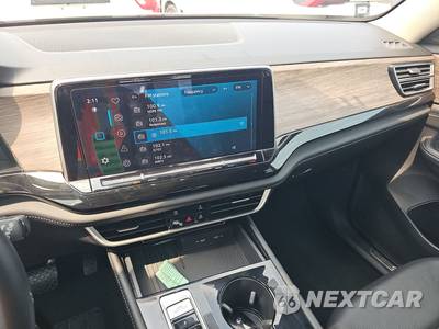 2025 Volkswagen Atlas 2.0T SEL - zdjęcie 11 z 41 - miniatura