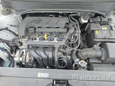 2025 Hyundai Venue SEL - zdjęcie 15 z 25 - miniatura
