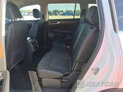 2025 Volkswagen Atlas 2.0T SE w/Technology - zdjęcie 13 z 27 - miniatura