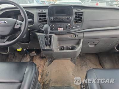 2025 Ford Transit Passenger Van XL Medium Roof 148.0" WB - zdjęcie 17 z 32 - miniatura