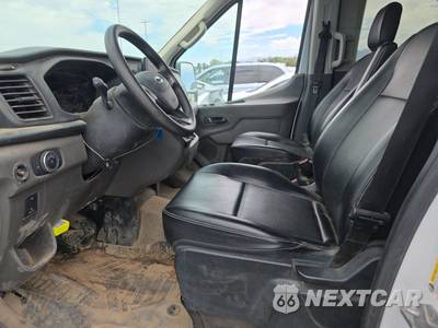 2025 Ford Transit Passenger Van XL Medium Roof 148.0" WB - zdjęcie 13 z 32 - miniatura
