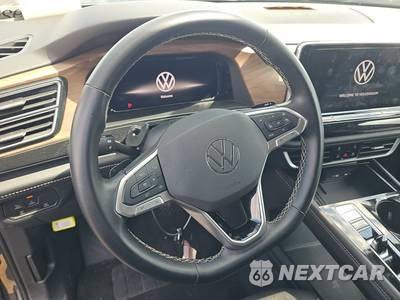 2025 Volkswagen Atlas 2.0T SE w/Technology - zdjęcie 10 z 27 - miniatura