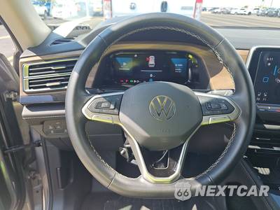 2025 Volkswagen Atlas 2.0T SE w/Technology - zdjęcie 10 z 26 - miniatura