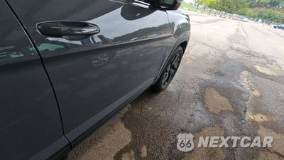 2025 Volkswagen Atlas 2.0T SE w/Technology - zdjęcie 27 z 32 - miniatura