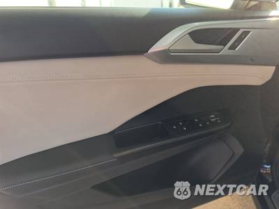 2025 Volkswagen Taos SE - zdjęcie 9 z 22 - miniatura