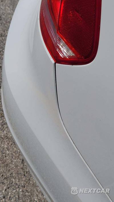 2013 Volkswagen Passat 2.5L SE w/Sunroof & Navigation - zdjęcie 39 z 48 - miniatura