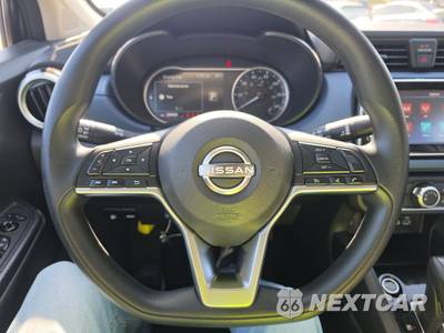 2023 Nissan Versa SV - zdjęcie 10 z 29 - miniatura