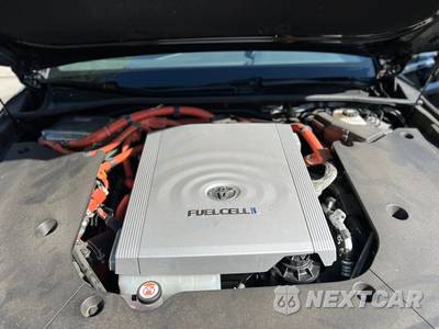 2023 Toyota Mirai XLE - zdjęcie 35 z 38 - miniatura