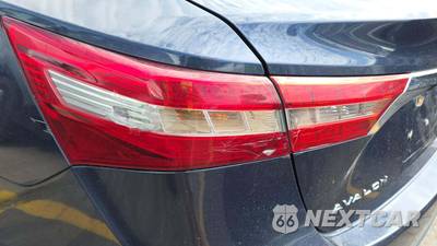 2018 Toyota Avalon XLE - zdjęcie 40 z 49 - miniatura