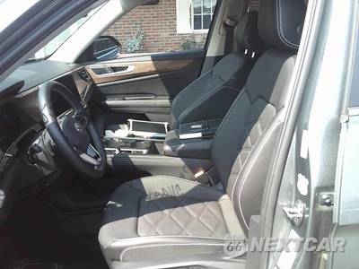 2025 Volkswagen Atlas 2.0T SE w/Technology - zdjęcie 8 z 28 - miniatura