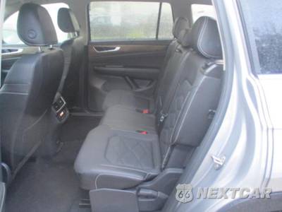 2025 Volkswagen Atlas 2.0T SE w/Technology - zdjęcie 9 z 28 - miniatura