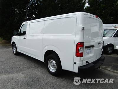 2020 Nissan NV3500 HD Cargo S Standard Roof 146.1" WB - zdjęcie 3 z 40 - miniatura