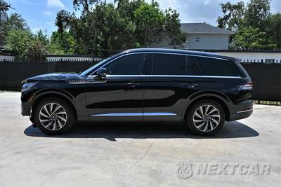 2025 Lincoln Aviator Premiere - zdjęcie 6 z 22 - miniatura