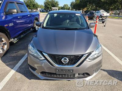 2019 Nissan Sentra SV - zdjęcie 2 z 47 - miniatura