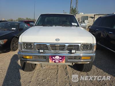 1995 Nissan Truck SE Extended Cab Long Bed - zdjęcie 2 z 47 - miniatura