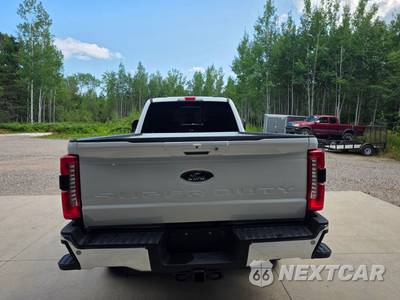 2023 Ford Super Duty F-350 Lariat Extended Cab Long Bed w/Rear Doors - zdjęcie 6 z 34 - miniatura