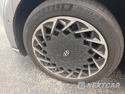 2023 Hyundai IONIQ 5 Limited - zdjęcie 17 z 35 - miniatura