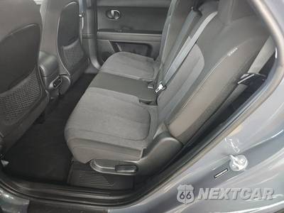 2025 Hyundai IONIQ 5 SE Standard Range - zdjęcie 13 z 23 - miniatura