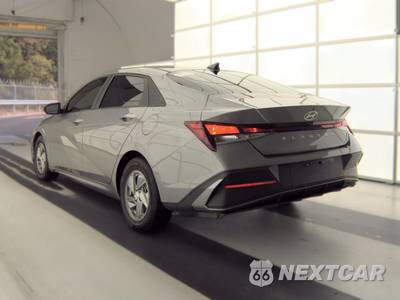 2024 Hyundai Elantra SE - zdjęcie 6 z 32 - miniatura