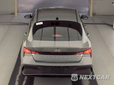 2024 Hyundai Elantra SE - zdjęcie 5 z 32 - miniatura