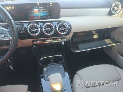 2021 Mercedes-Benz A 220 - zdjęcie 17 z 24 - miniatura