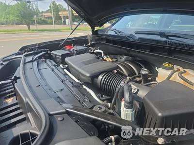 2023 GMC Yukon SLE 3SA - zdjęcie 18 z 23 - miniatura
