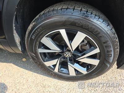 2021 Volkswagen Atlas Cross Sport 2.0T SE - zdjęcie 9 z 21 - miniatura