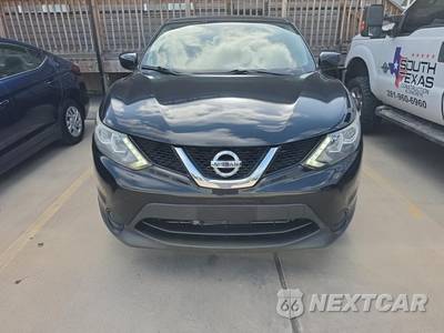 2017 Nissan Rogue Sport S - zdjęcie 2 z 23 - miniatura