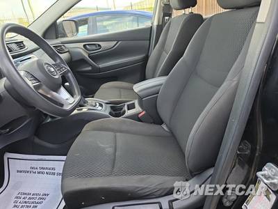 2017 Nissan Rogue Sport S - zdjęcie 13 z 23 - miniatura