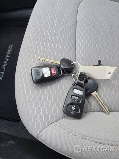 2020 Hyundai Elantra SE Sedan - zdjęcie 21 z 23 - miniatura