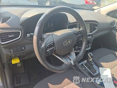 2018 Hyundai Ioniq Plug-In Hybrid - zdjęcie 11 z 31 - miniatura