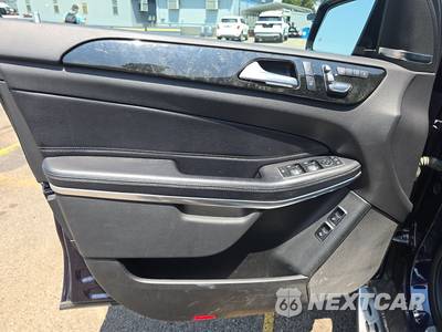 2018 Mercedes-Benz GLS 550 4MATIC - zdjęcie 9 z 36 - miniatura