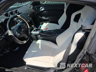 2010 Nissan 370Z Touring Coupe - zdjęcie 7 z 47 - miniatura