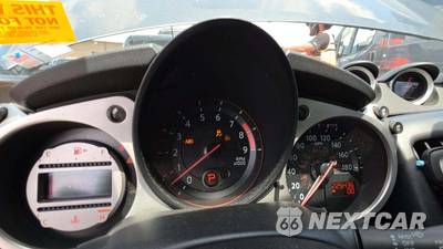 2010 Nissan 370Z Touring Coupe - zdjęcie 25 z 47 - miniatura