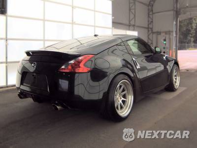 2010 Nissan 370Z Touring Coupe - zdjęcie 4 z 47 - miniatura